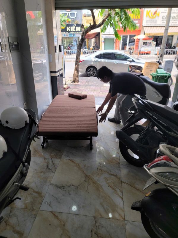 Giường Xếp Nâng Đầu HQ90