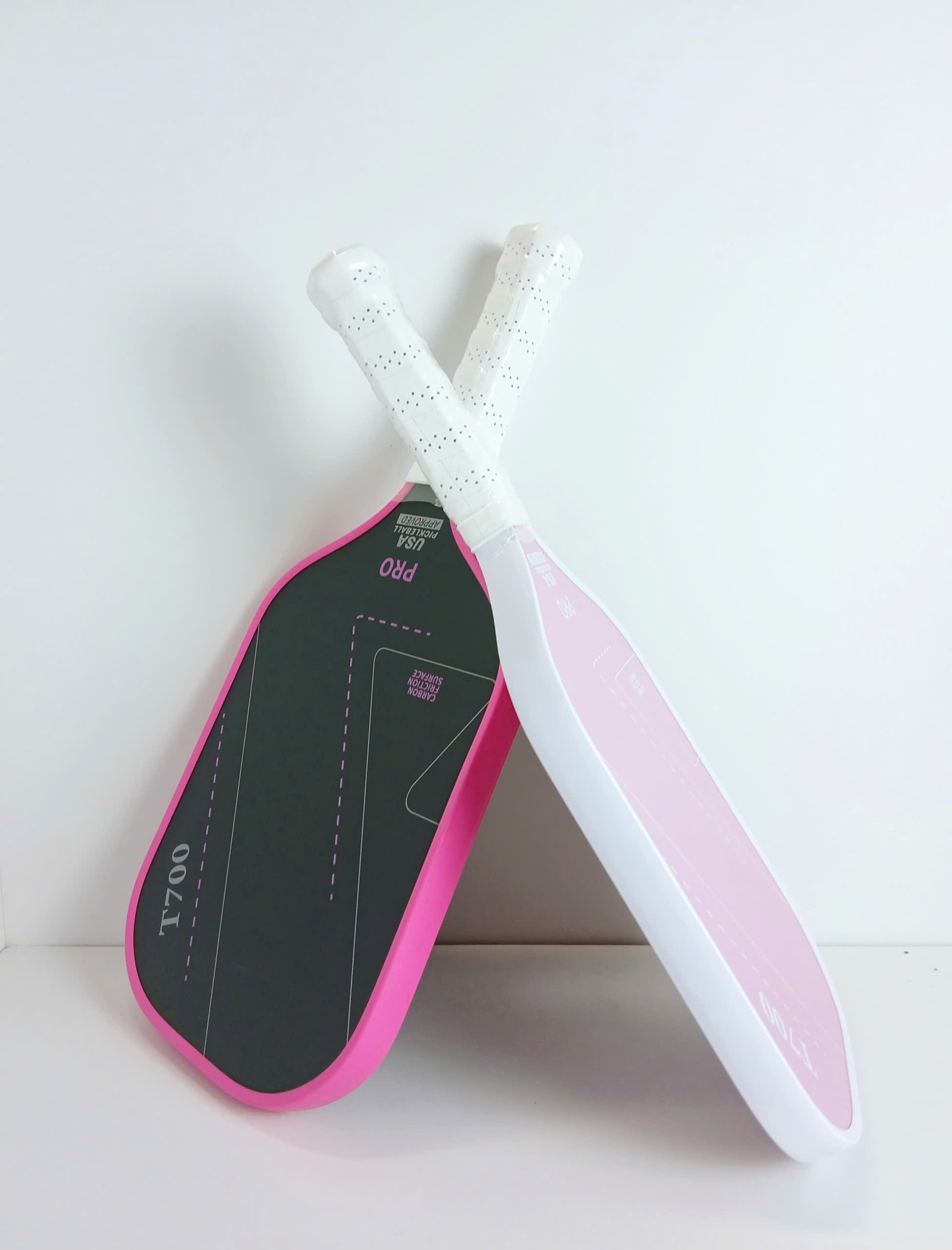 hinh-anh-thuc-te-vot-pickleball-hong